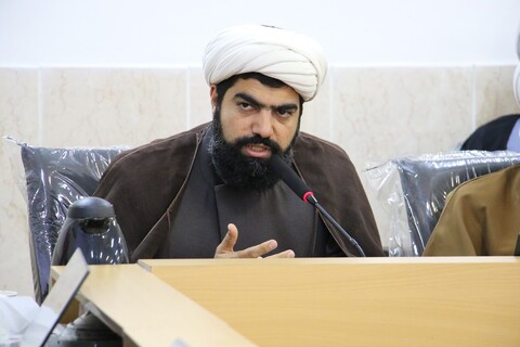 تصاویر| نشست صمیمی مبلغان با جانشین مدیر حوزه علمیه اصفهان