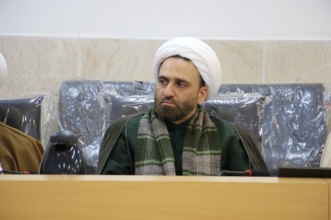 تصاویر| نشست صمیمی مبلغان با جانشین مدیر حوزه علمیه اصفهان