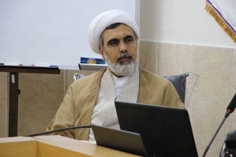 تصاویر| نشست صمیمی مبلغان با جانشین مدیر حوزه علمیه اصفهان