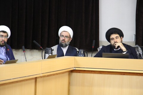 تصاویر| نشست صمیمی مبلغان با جانشین مدیر حوزه علمیه اصفهان