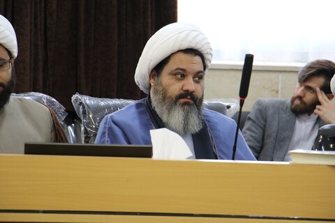 تصاویر| نشست صمیمی مبلغان با جانشین مدیر حوزه علمیه اصفهان