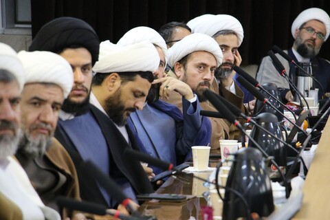 تصاویر| نشست صمیمی مبلغان با جانشین مدیر حوزه علمیه اصفهان