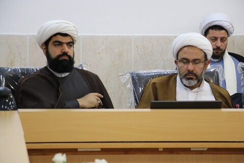 تصاویر| نشست صمیمی مبلغان با جانشین مدیر حوزه علمیه اصفهان