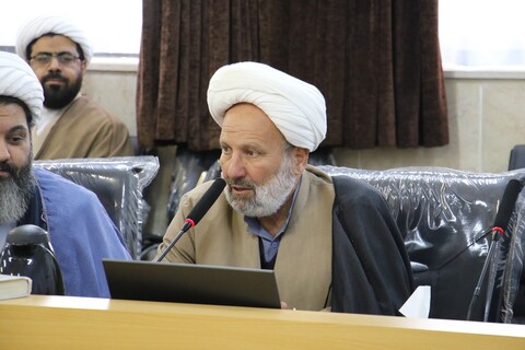 تصاویر| نشست صمیمی مبلغان با جانشین مدیر حوزه علمیه اصفهان