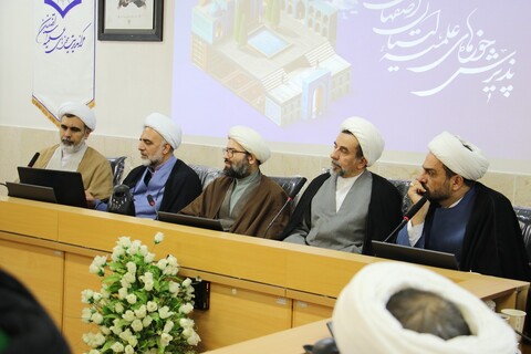 تصاویر| نشست صمیمی مبلغان با جانشین مدیر حوزه علمیه اصفهان