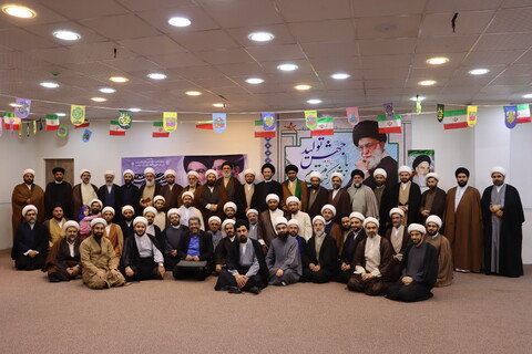 اجلاسیه جامعه وعاظ اهواز باحضور نماینده ولی فقیه در استان اردبیل