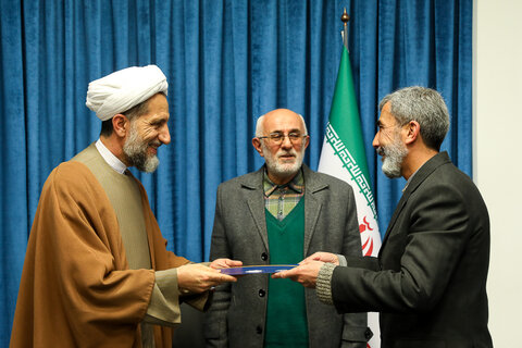 تصاویر / دیدار رئیس ستاد عتبات عالیات استان قزوین با نماینده ولی فقیه در استان قزوین