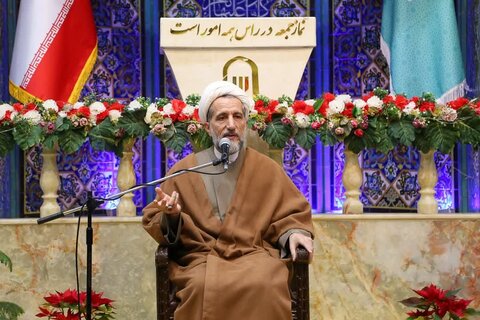 تصاویر / دیدار مردم شهرستان آبیک با امام جمعه قزوین ونماینده مردم قزوین در مجلس خبرگان رهبری