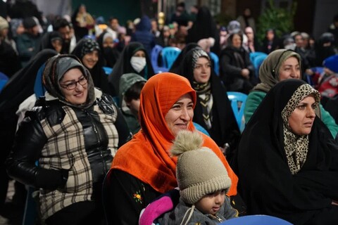 تصاویر/ سومین شب از برپایی جشن بزرگ خیابانی بمناسبت ولادت باسعادت صاحب الزمان (عج) در بابل