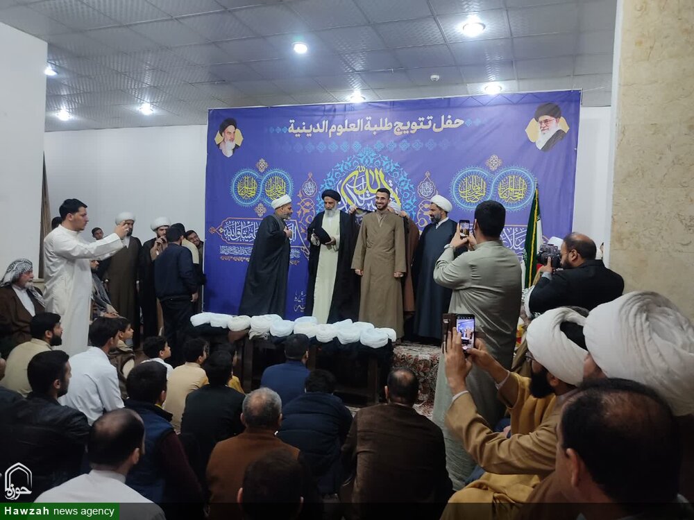 آیین عمامه گذاری طلاب مدرسه علمیه امام علی بن ابیطالب(ع) اهواز