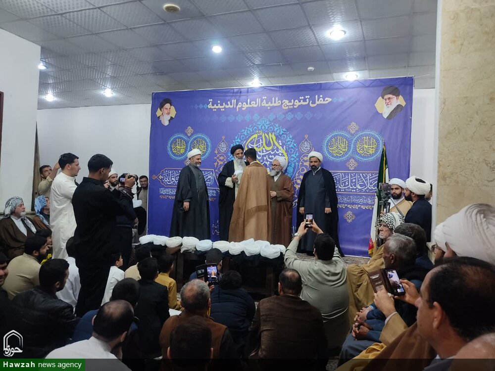 آیین عمامه گذاری طلاب مدرسه علمیه امام علی بن ابیطالب(ع) اهواز