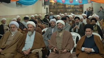 تصاویر/ جلسه ائمه جماعت مساجد استان البرز با حضور نماینده محترم ولی فقیه در استان