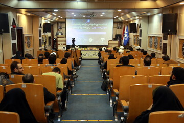 تصاویر/ افتتاحیه دوره آموزشی ابزارهای تخصصی هوش مصنوعی در دانشکده دین و رسانه