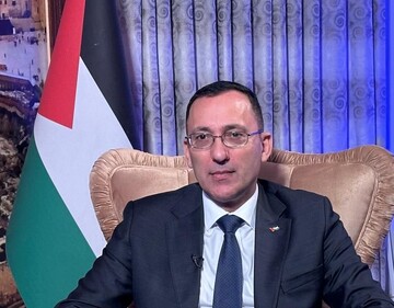 عراق از دانشجویان فلسطینی میزبانی می‌کند و هزینه درمان مجروحان و بیماران را در بیمارستان‌ها بر عهده می‌گیرد