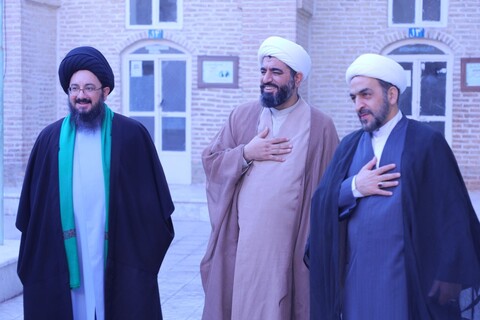 بازدید رئیس مرکز راهبری جذب حوزه های علمیه از مدرسه علمیه شفیعیه
