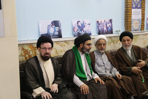 اولین گردهمایی سالانه دانش آموختگان اداور مدرسه علمیه امام خمینی(ره) اهواز