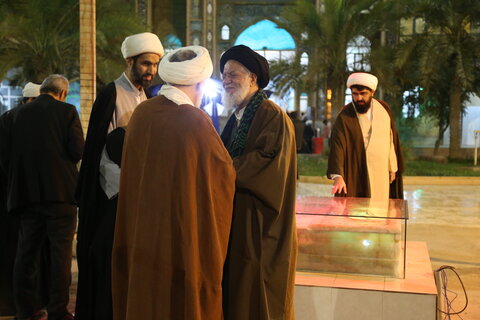 اولین گردهمایی سالانه دانش آموختگان اداور مدرسه علمیه امام خمینی(ره) اهواز