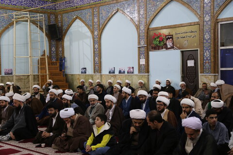 اولین گردهمایی سالانه دانش آموختگان اداور مدرسه علمیه امام خمینی(ره) اهواز
