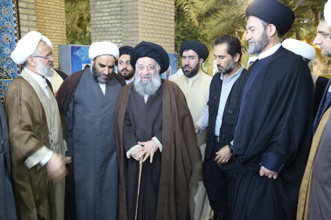 اولین گردهمایی سالانه دانش آموختگان اداور مدرسه علمیه امام خمینی(ره) اهواز