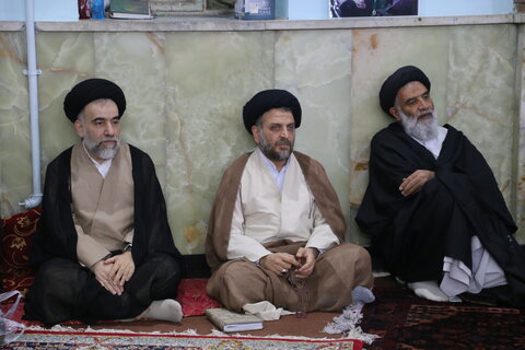 اولین گردهمایی سالانه دانش آموختگان اداور مدرسه علمیه امام خمینی(ره) اهواز