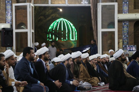 اولین گردهمایی سالانه دانش آموختگان اداور مدرسه علمیه امام خمینی(ره) اهواز