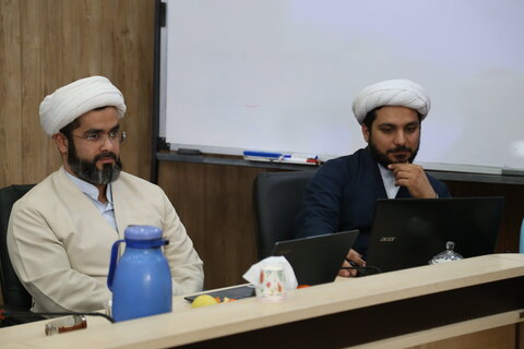 جلسه شورای علمی نهمین جشنواره استانی علامه حلی(ره)