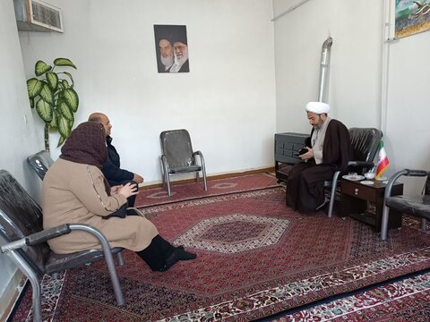 تصاویر/ملاقات مردمی امام جمعه شهرستان بیجاربرگزار شد