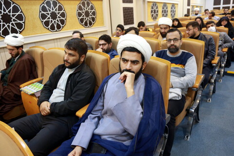 تصاویر/ افتتاحیه دوره آموزشی ابزارهای تخصصی هوش مصنوعی در دانشکده دین و رسانه دانشگاه صدا و سیما