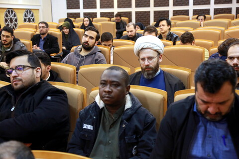 تصاویر/ افتتاحیه دوره آموزشی ابزارهای تخصصی هوش مصنوعی در دانشکده دین و رسانه دانشگاه صدا و سیما