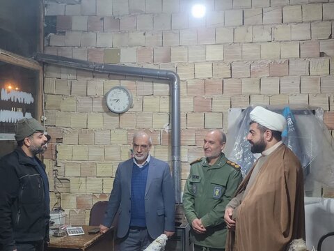 تصاویر/ بازدید امام جمعه چایپاره از کسبه و بازاری ها