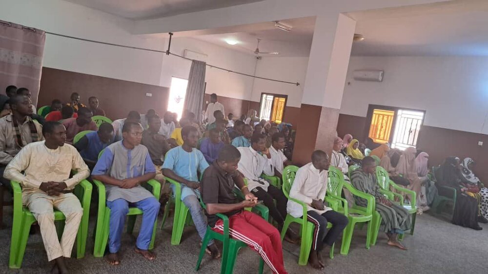 مسلمانان  کشور آفریقایی مالی، ایام ولادت حضرت ولیعصر (عج) را جشن گرفتند