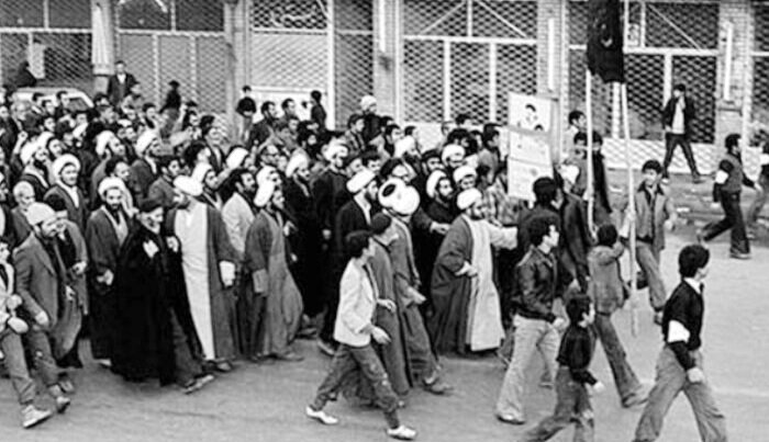 جرقه قیام ماندگار مردم تبریز در ۲۹ بهمن از کجا زده شد؟‌