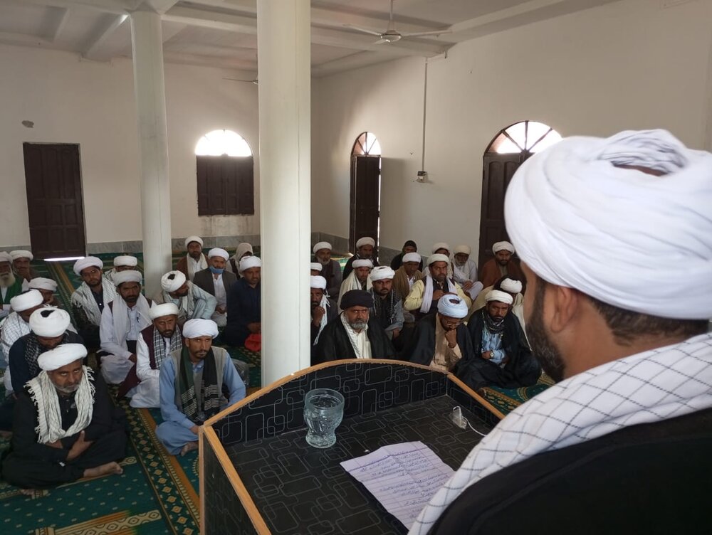 نئی نسل کی تربیت کے لیے مساجد کو علمی اور فکری مراکز میں تبدیل کرنا ناگزیر: حجت الاسلام حلیمی