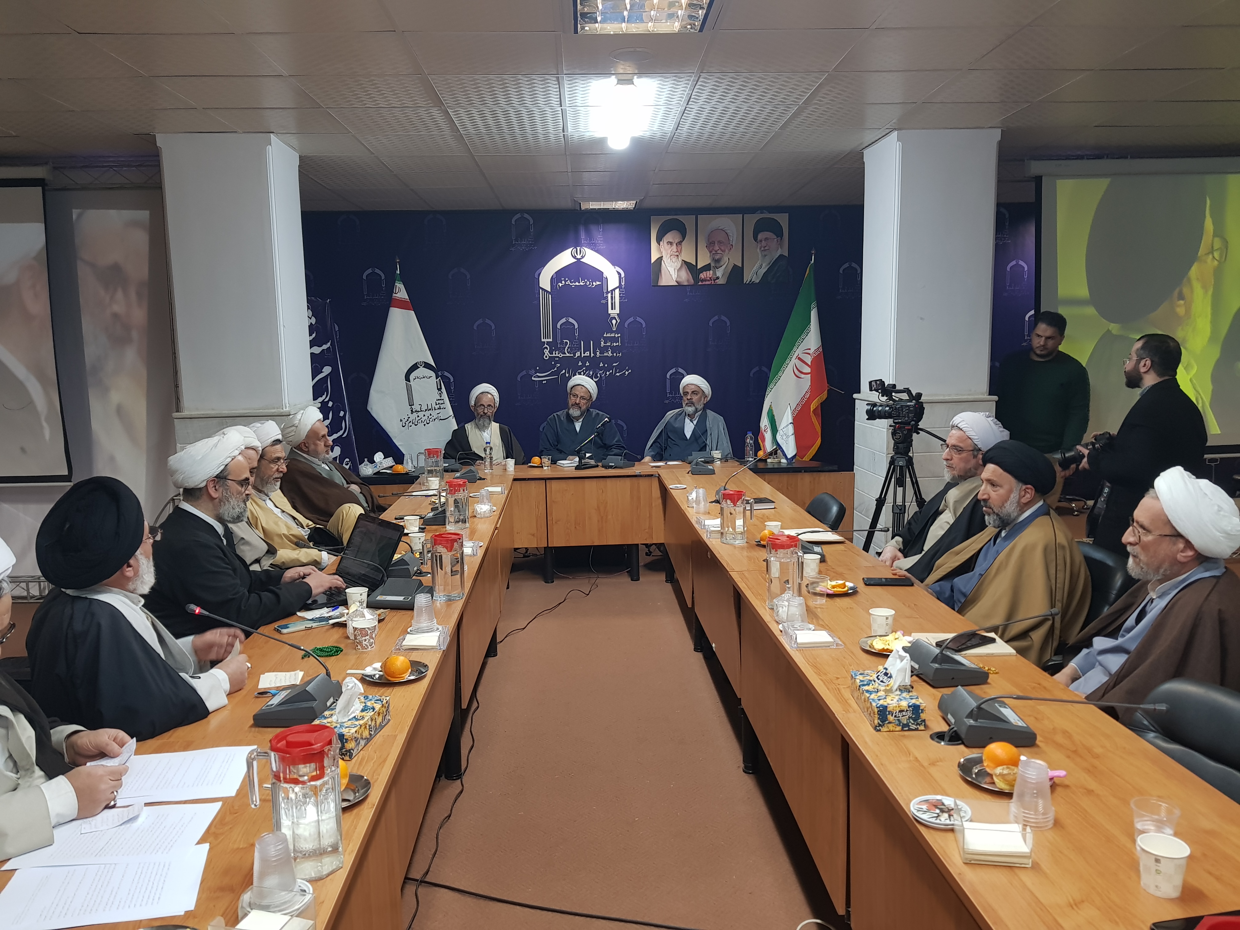وقتی علوم انسانی اسلامی میوه می‌دهد که نهادسازی کرده باشیم