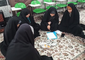 نشست آسیب‌شناسی تبلیغ در مدرسه علمیه فاطمیه دامغان برگزار شد