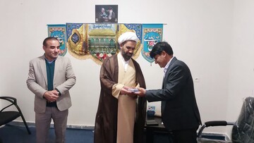 هشدار امام جمعه قلعه رئیسی؛ غفلت از جایگاه معلم، آسیب به جامعه است