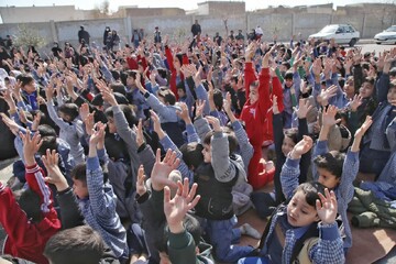 توصیه داور لبنانی به قصه‌گویان: صدا اولین پل ارتباطی قصه‌گو است