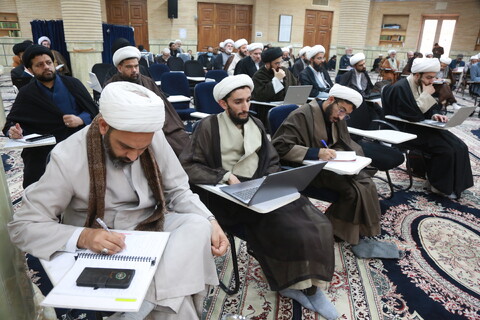 تصاویر/ رونمایی از موسوعه های اعتکاف و تمسک العتره الطاهره بالقرآن الکریم