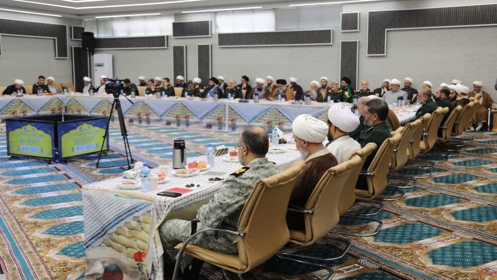 اجلاسیه مجمع اساتید و فرماندهان شبکه تربیتی صالحین بسیج کشور