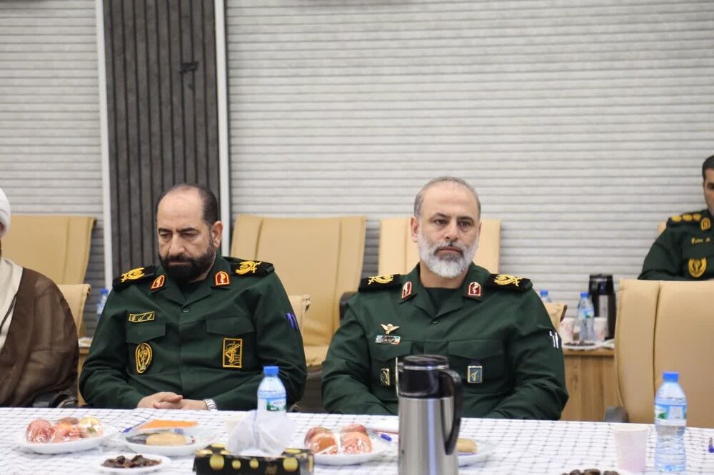 اجلاسیه مجمع اساتید و فرماندهان شبکه تربیتی صالحین بسیج کشور