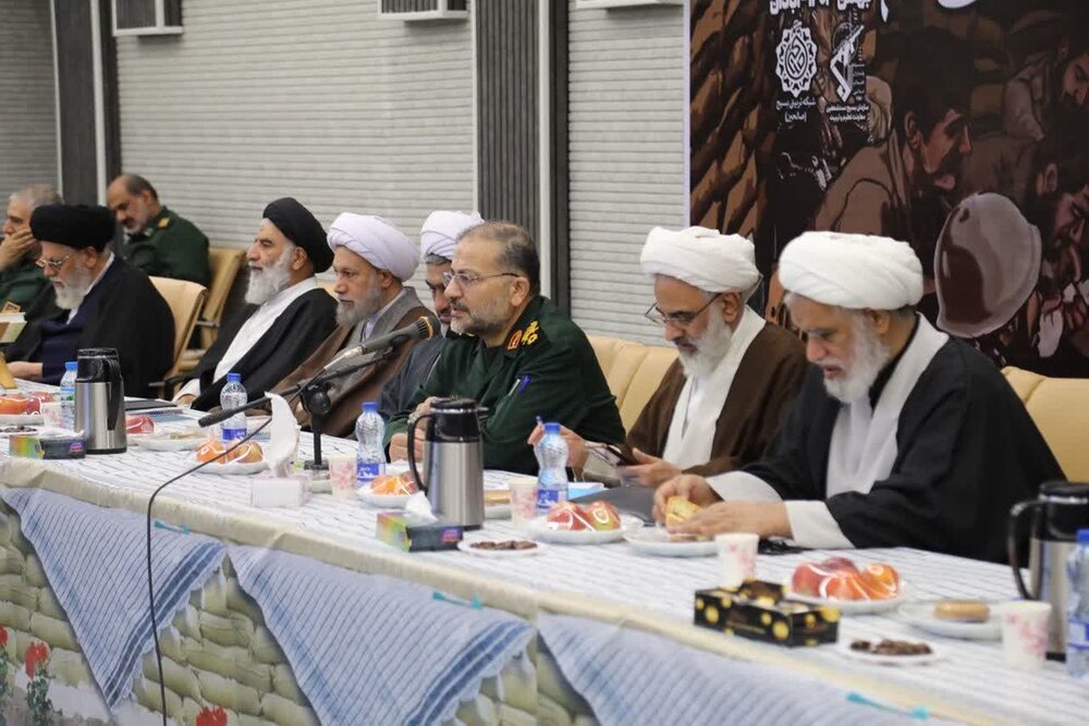 اجلاسیه مجمع اساتید و فرماندهان شبکه تربیتی صالحین بسیج کشور