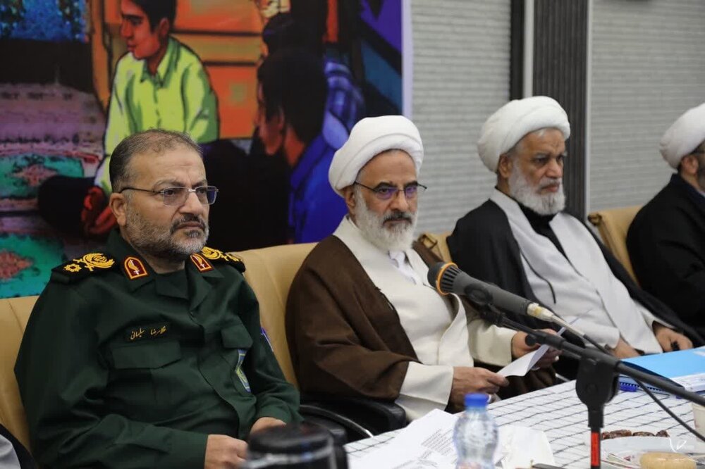 اجلاسیه مجمع اساتید و فرماندهان شبکه تربیتی صالحین بسیج کشور