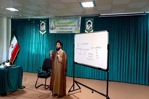 کارگاه "خانواده و سبک زندگی مهدوی" در مشگینشهر برگزار شد