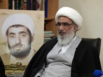 شهید ابوتراب عاشوری نقش تأثیرگذاری در انقلاب اسلامی داشت