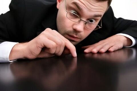 احکام شرعی | وسواس کی بیماری میں مبتلا شخص کا فریضہ!