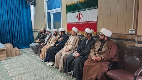 تصاویر /مسابقات قرائت قرآن - تفسیر - ترجمه واذان با حضور طلاب مدارس علمیه استان قزوین برگزار شد