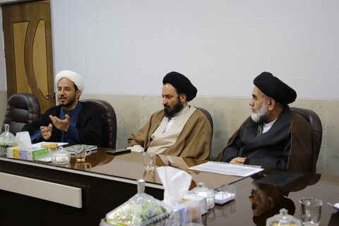 تصاویر|جلسه شورای آموزش حوزه علمیه اصفهان