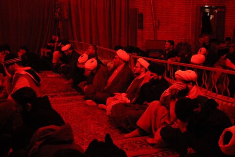 تصاویر / مراسم مناجات شعبانیه در مدرسه علمیه سردارین