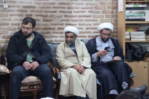 تصاویر / مراسم مناجات شعبانیه در مدرسه علمیه سردارین