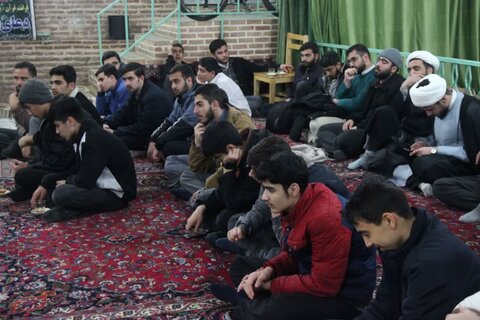 تصاویر / مراسم مناجات شعبانیه در مدرسه علمیه سردارین